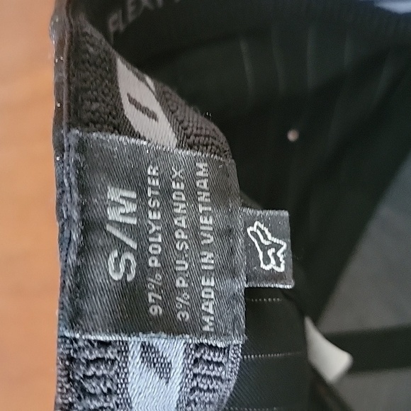 Fox hat - Picture 5 of 6